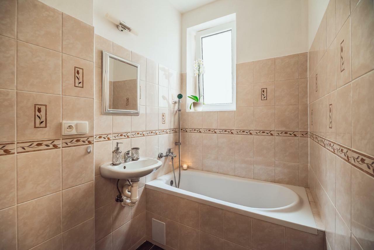 Skodova Apartments Přerov Dış mekan fotoğraf