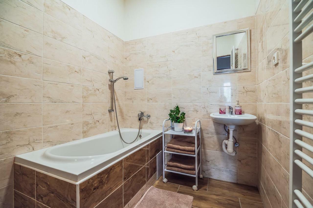 Skodova Apartments Přerov Dış mekan fotoğraf